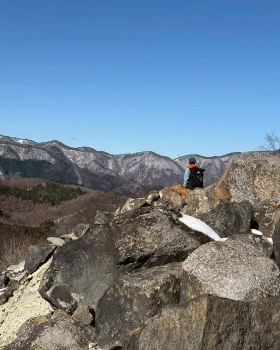 新湯富士。塩原の山域に位置する山で、塩原スパトレイル30Kの折り返し地点となるピーク。